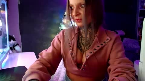 InesDesire online show from 12/29/24, 12:52