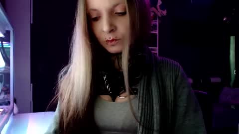 InesDesire online show from 02/11/25, 07:12