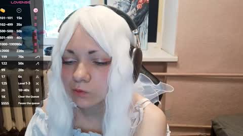 Snapshot of infinitina chatting on 10/12/25, 01:10 Keily online show from 10/12/25, 01:10