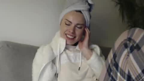 Sweet girl online show from 02/09/25, 10:00