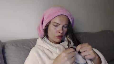 Sweet girl online show from 04/25/26, 09:23