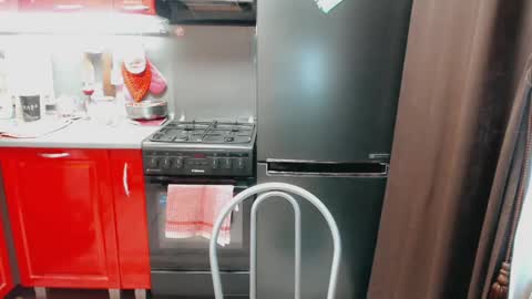 Snapshot of infinity_loveliness chatting on 01/12/25, 11:39 Infinity online show from 01/12/25, 11:39