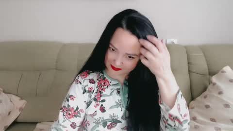 Snapshot of infinity_loveliness chatting on 01/23/25, 07:11 Infinity online show from 01/23/25, 07:11