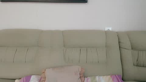 Snapshot of infinity_loveliness chatting on 02/06/25, 05:25 Infinity online show from 02/06/25, 05:25