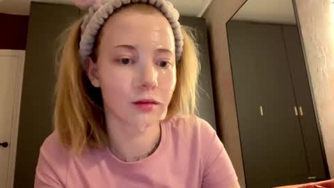 Alexa..  Inst     Fansly infinitysoul  online show from 12/31/24, 01:52