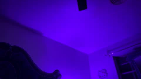 Snapshot of ingrid6969 chatting on 11/17/25, 12:27 Ingrid online show from 11/17/25, 12:27