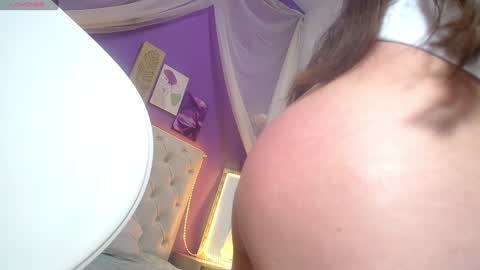Ingrid petite online show from 12/12/24, 01:53