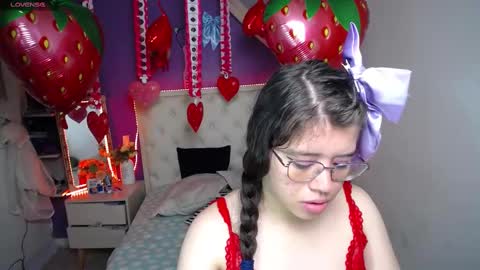 Ingrid petite online show from 02/19/25, 12:03