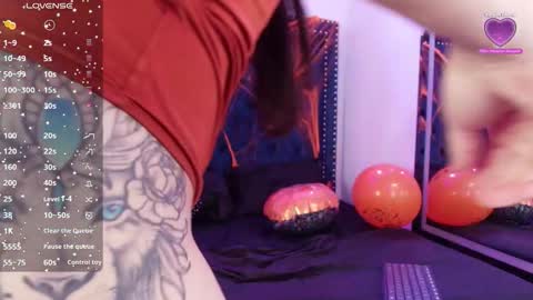 Snapshot of ingrid_rodriguezz chatting on 10/30/25, 03:30 Ingrid online show from 10/30/25, 03:30