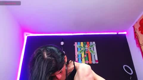 Snapshot of ingrid_zese chatting on 10/18/25, 07:03 Ingrid Zese online show from 10/18/25, 07:03