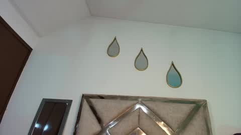            online show from 10/08/25, 11:19