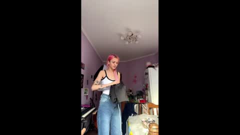 Snapshot of ingridmayer chatting on 06/15/26, 03:36 ingridmayer online show from 06/15/26, 03:36