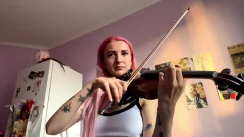 Snapshot of ingridmayer chatting on 06/17/26, 05:47 ingridmayer online show from 06/17/26, 05:47