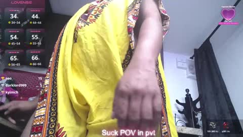 Snapshot of iniyalaboni chatting on 12/03/24, 10:18 Iniya online show from 12/03/24, 10:18