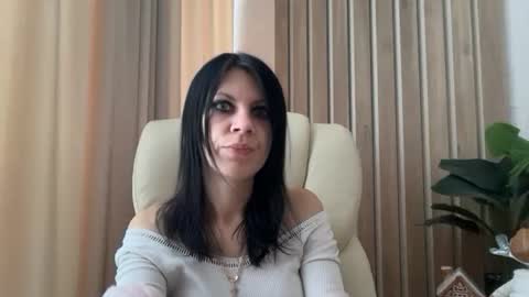 Snapshot of injaathome chatting on 01/16/26, 07:34 InjaAtHome online show from 01/16/26, 07:34