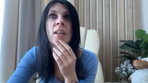 Snapshot of injaathome chatting on 02/10/26, 07:23 InjaAtHome online show from 02/10/26, 07:23