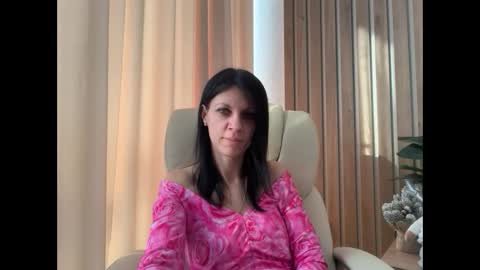 Snapshot of injaathome chatting on 03/03/26, 01:50 InjaAtHome online show from 03/03/26, 01:50