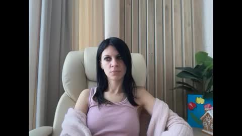 Snapshot of injaathome chatting on 03/13/26, 07:26 InjaAtHome online show from 03/13/26, 07:26