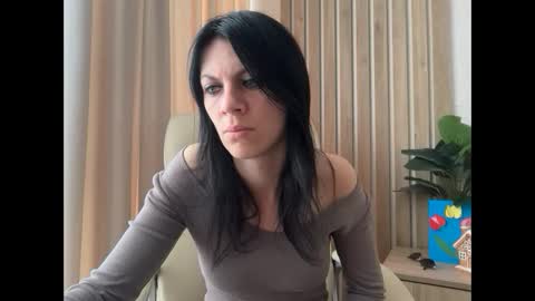 Snapshot of injaathome chatting on 05/18/26, 05:57 InjaAtHome online show from 05/18/26, 05:57