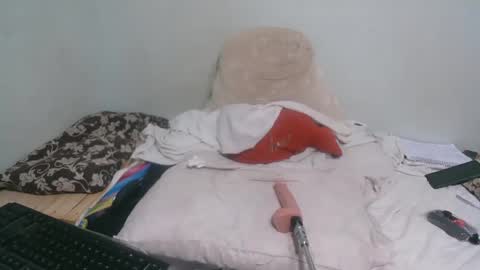 Snapshot of ink_bella chatting on 01/22/25, 02:04 ink bella online show from 01/22/25, 02:04