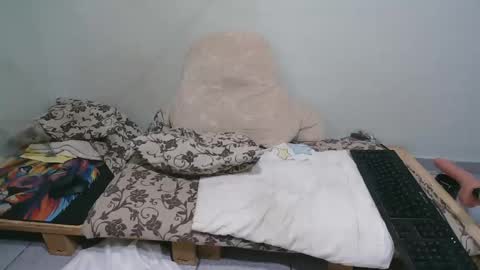 Snapshot of ink_brunette chatting on 04/13/26, 04:01 ink brunette online show from 04/13/26, 04:01