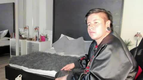 inkedsinners_ online show from 05/17/26, 11:23