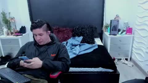 inkedsinners_ online show from 06/20/26, 12:08