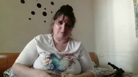 inna46_ online show from 02/25/26, 10:25