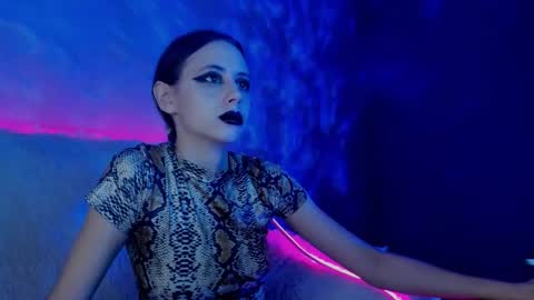 Venera  online show from 02/09/25, 05:54