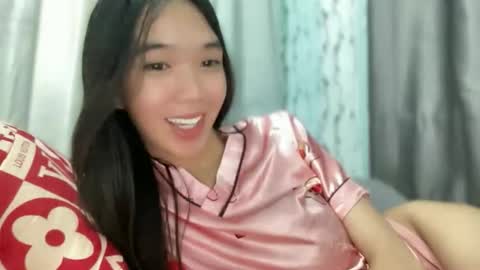 Reign online show from 05/11/26, 11:49
