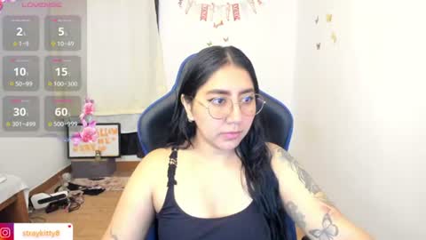 Luna        online show from 06/10/26, 02:05