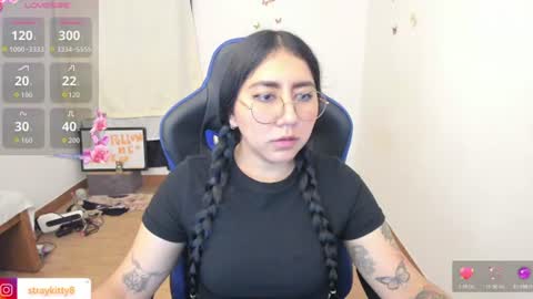 Luna        online show from 07/03/26, 11:44