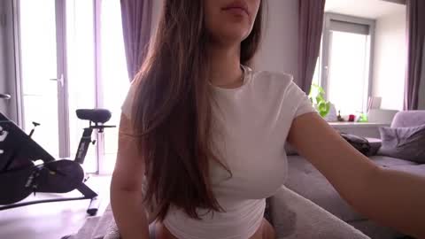 Maria online show from 05/28/26, 10:34