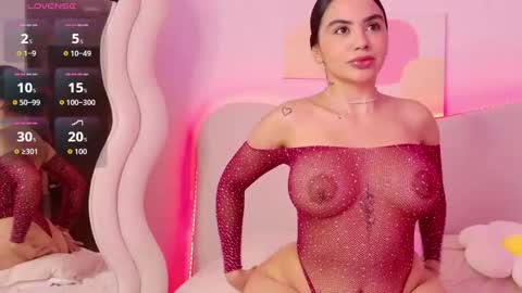 SELENA  online show from 10/30/25, 02:29