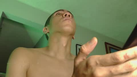 Aaron online show from 02/04/25, 03:33