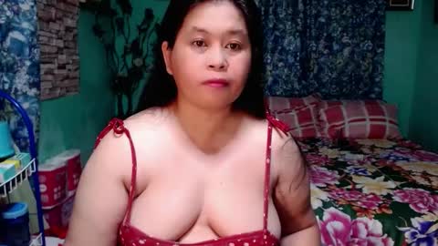 inocent_joy online show from 12/30/24, 02:42