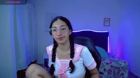 Luna moon online show from 11/29/25, 04:26