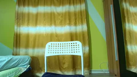 insanephisique online show from 10/08/25, 05:38