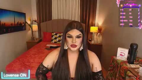 Snapshot of insatiablesexqueen chatting on 11/26/25, 10:49 tasha online show from 11/26/25, 10:49