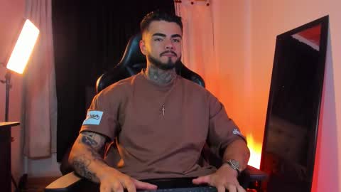 Snapshot of insolemnia chatting on 12/01/25, 12:48 Brayan Chavez online show from 12/01/25, 12:48