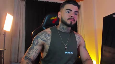 Snapshot of insolemnia chatting on 12/14/25, 04:40 Brayan Chavez online show from 12/14/25, 04:40