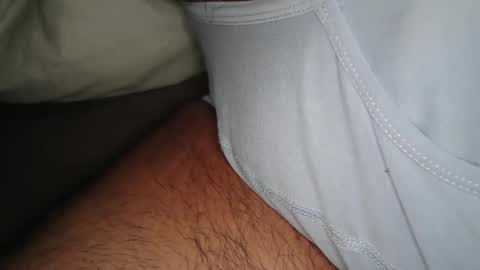 Snapshot of instructor22 chatting on 09/22/25, 12:01 instructor22 online show from 09/22/25, 12:01