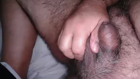 Snapshot of instructor22 chatting on 11/11/25, 01:22 instructor22 online show from 11/11/25, 01:22