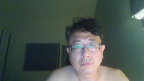 Snapshot of insuclee197641 chatting on 10/11/25, 01:20 insuclee197641 online show from 10/11/25, 01:20