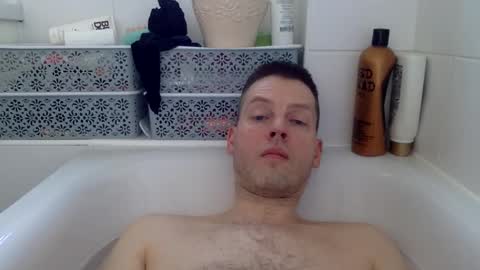 Snapshot of interestedhun chatting on 01/09/25, 11:47 InterestedHun online show from 01/09/25, 11:47