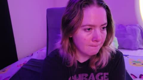 Faye online show from 11/22/25, 05:39