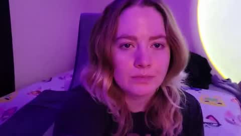 Faye online show from 11/30/25, 04:38