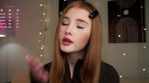 Ellie online show from 01/20/25, 02:14