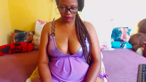 boniswa caroline online show from 11/27/25, 03:58