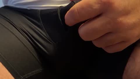 Snapshot of intressiert chatting on 12/12/24, 09:19 intressiert online show from 12/12/24, 09:19